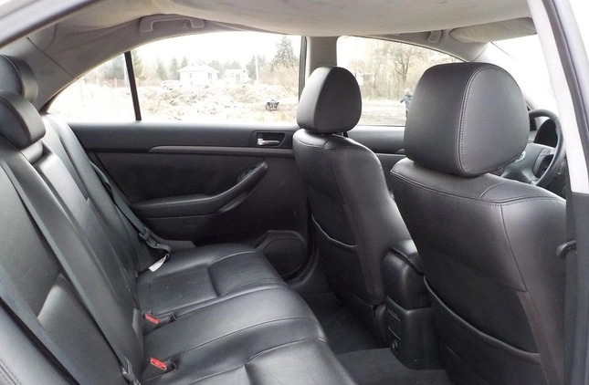 Toyota Avensis cena 10900 przebieg: 327672, rok produkcji 2008 z Sieniawa małe 232